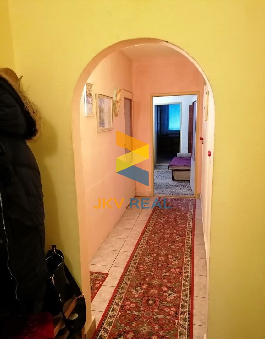 JKV REAL | Ponúkame na predaj veľký 3 izbový byt na ulici Ľudovíta Okánika v Nitre