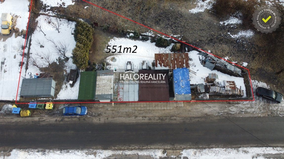 HALO reality - Predaj, pozemok   551 m2 Tisovec, a prevádzka Bufet - EXKLUZÍVNE HALO REALITY