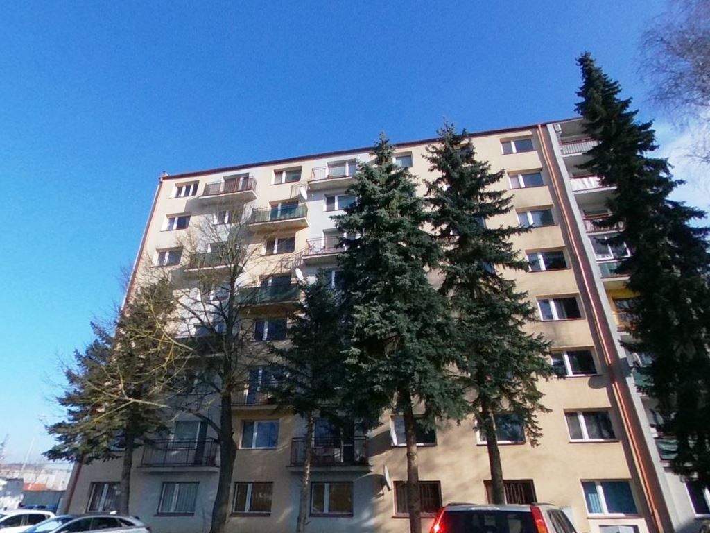 Na predaj 4 izbový byt Banská Bystrica, 2 balkóny, najvyššie 7. posch. - 16
