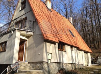 Rezervované - ARETÉ REAL - PREDAJ CHATY AJ NA TRVALÉ BÝVANIE V PEZINKU, KUČIŠDORFSKÁ DOLINA