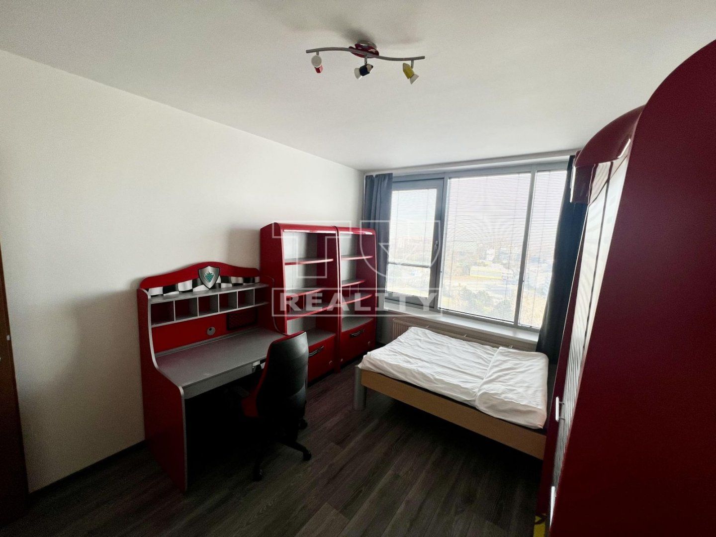 Na predaj krásny, slnečný 3i byt  v rezidenčnom bytovom komplexe III Veže, na Bajkalskej ulici, 75,28m2.