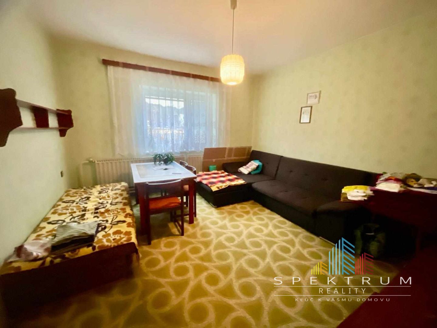 Exkluzívne na predaj 3 izb dom v obci Slatina nad Bebravou , pozemok 687m2