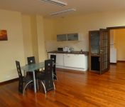Ponúkame exkluzívne priestory na prenájom o výmere 90m2,116m2 a 129m2,pešia zóna Bratislava -I..!!!