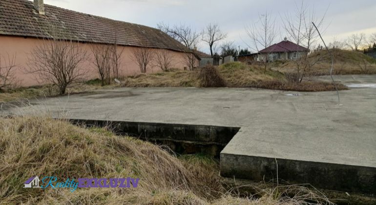 Predaj stavebný pozemok v obci Tekovské Lužany