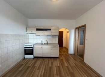Pekný 1-izbový byt na prenájom v Šali-Veči