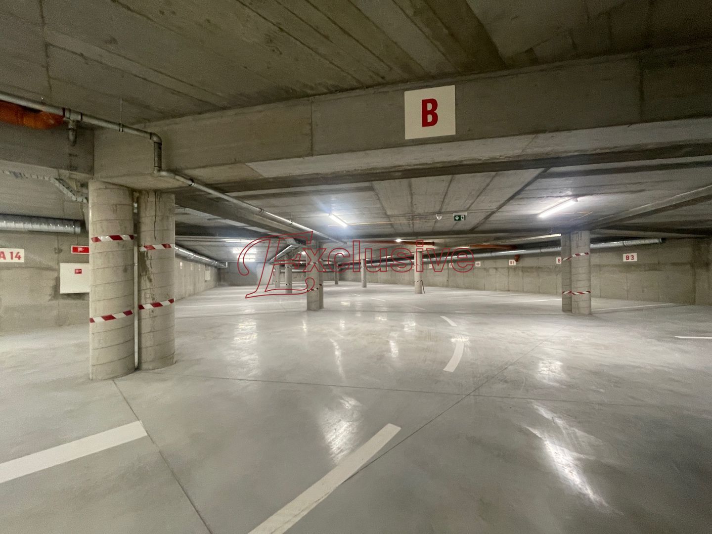 Päť parkovacích miest za zníženú cenu v Šamoríne