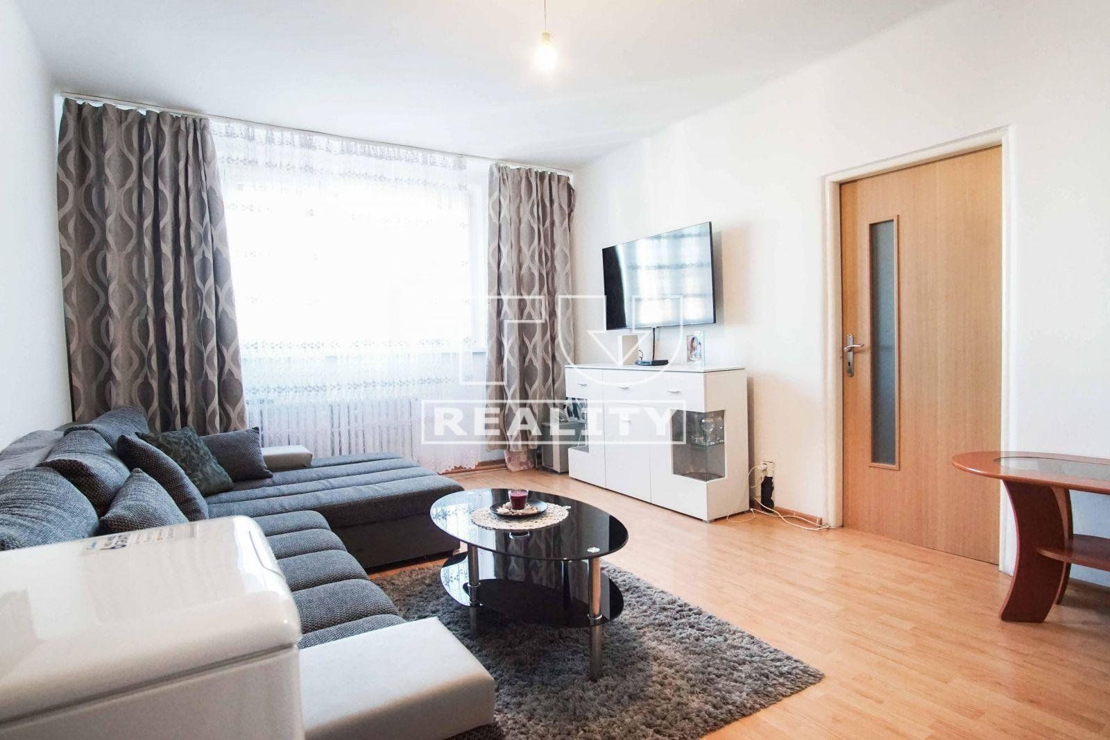 Na predaj 2 izbový byt v meste Žiar nad Hronom, 56 m2