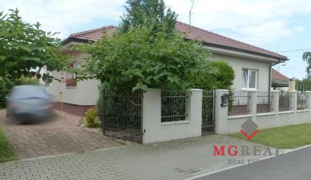 Rodinný dom-Predaj-Nitra-230000.00 €