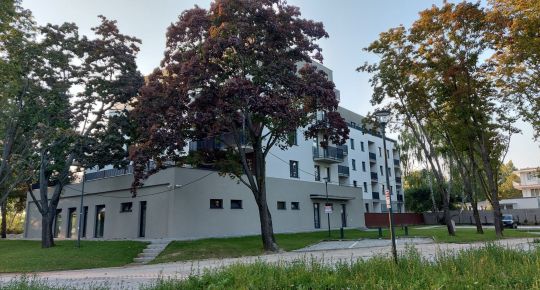 REZERVOVANÉ Na prenájom novostavba 1-izb. zariadený byt s parkovacím miestom pri Sĺňave, Piešťany-Banka