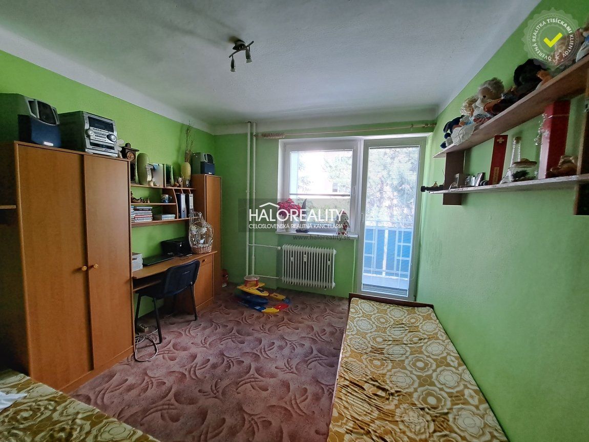 HALO reality - Predaj, trojizbový byt Kremnica, blízko centra s dvomi balkónmi
