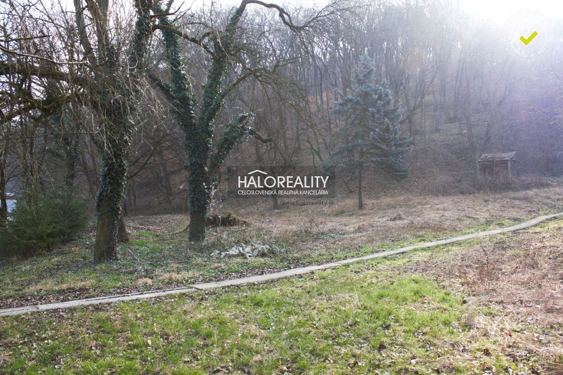 HALO reality - Predaj, pozemok pre rodinný dom   468 m2 Jalšové - EXKLUZÍVNE HALO REALITY