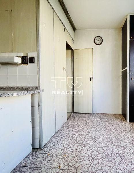 TUreality ponúka na predaj 3i byt vo Zvolene Zlatý Potok o výmere 69 m² v pôvodnom stave