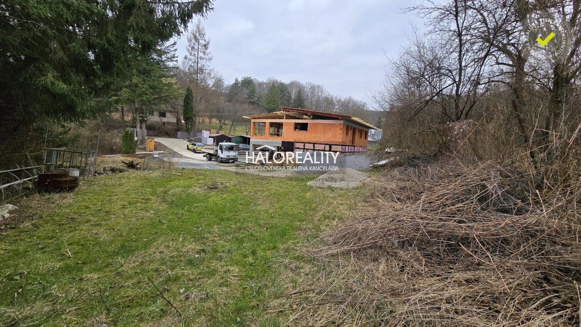 HALO reality - Predaj, rodinný dom Slovenská Ľupča, časť nazývaná ŠVARC - REKREAČNÁ OBLASŤ - NOVOSTAVBA
