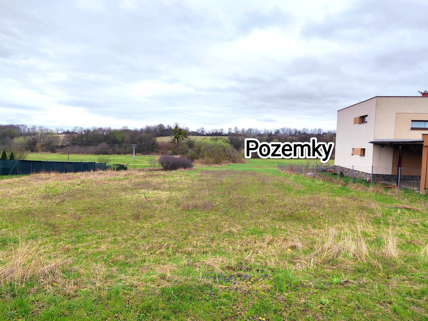 Na predaj ideálne  pozemky v obci Lomnica - okres Vranov nad Topľou