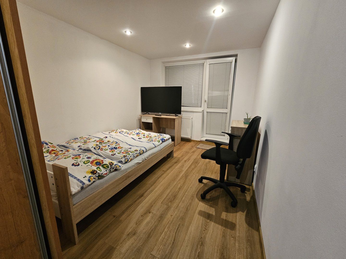Prenájom 3 izbový byt na ulici Krivá, Košice