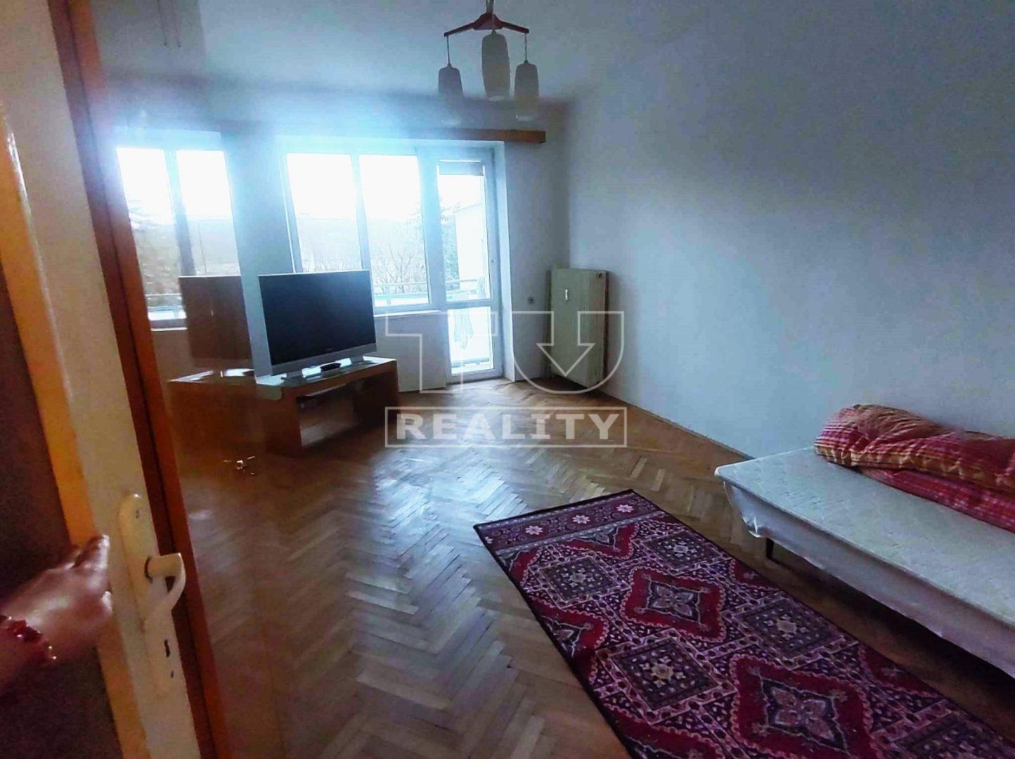 Na predaj 2,5 izbový byt v centre mesta Prešov.