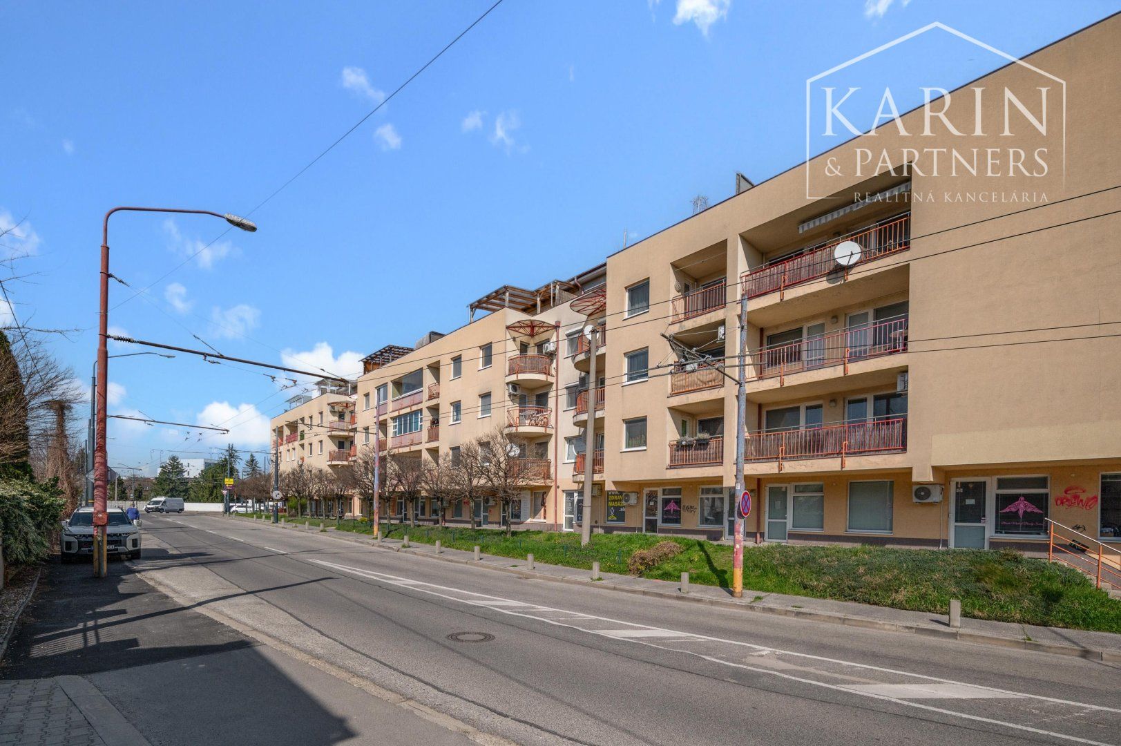 Na predaj 2 izbový byt s terasou v Bratislave Ružinov 4poschodová bytovka, novostavba (Solitaire)