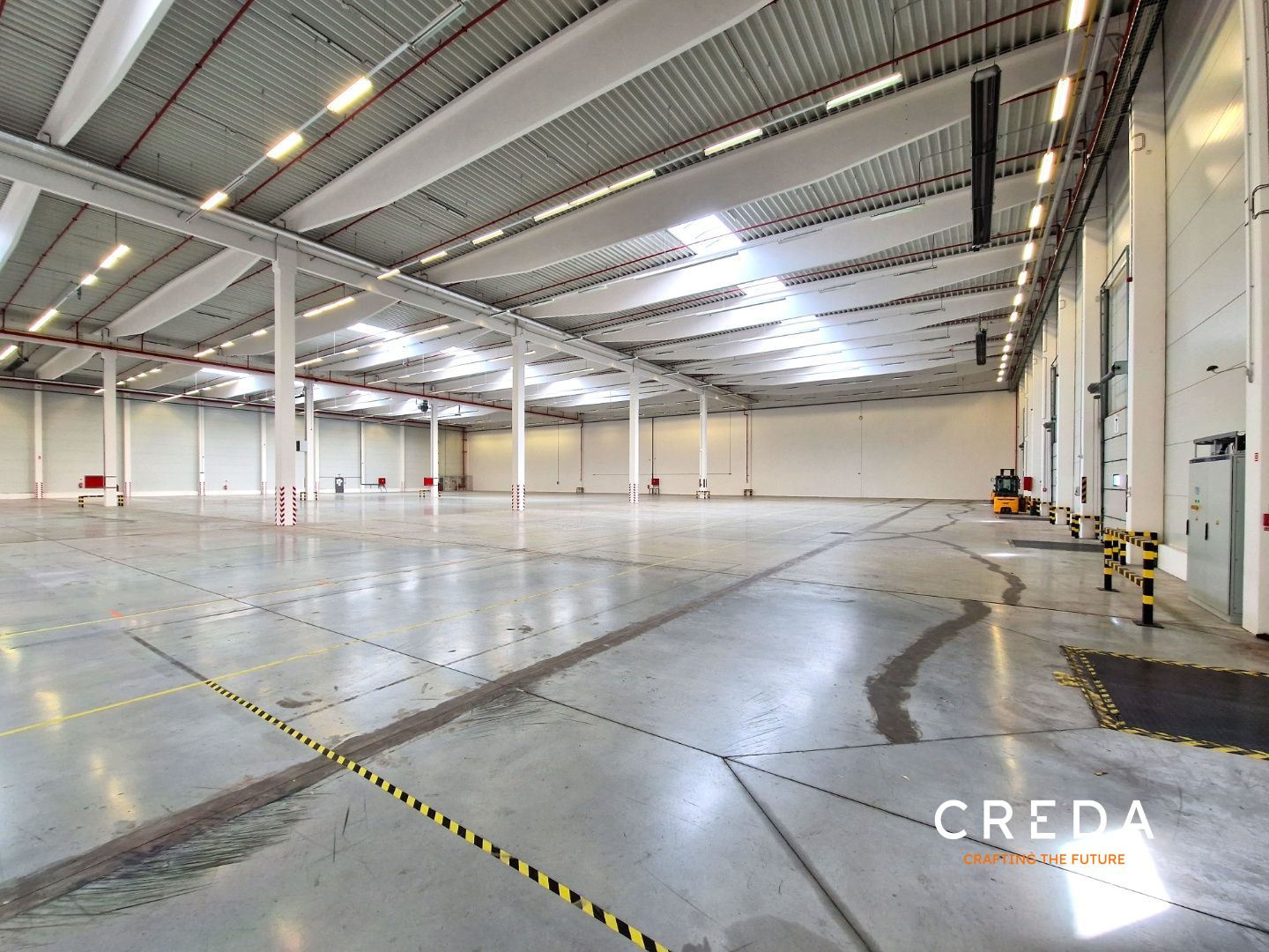 CREDA | prenájom 5 000 m2 skladová hala, Malacky - priemyselný park