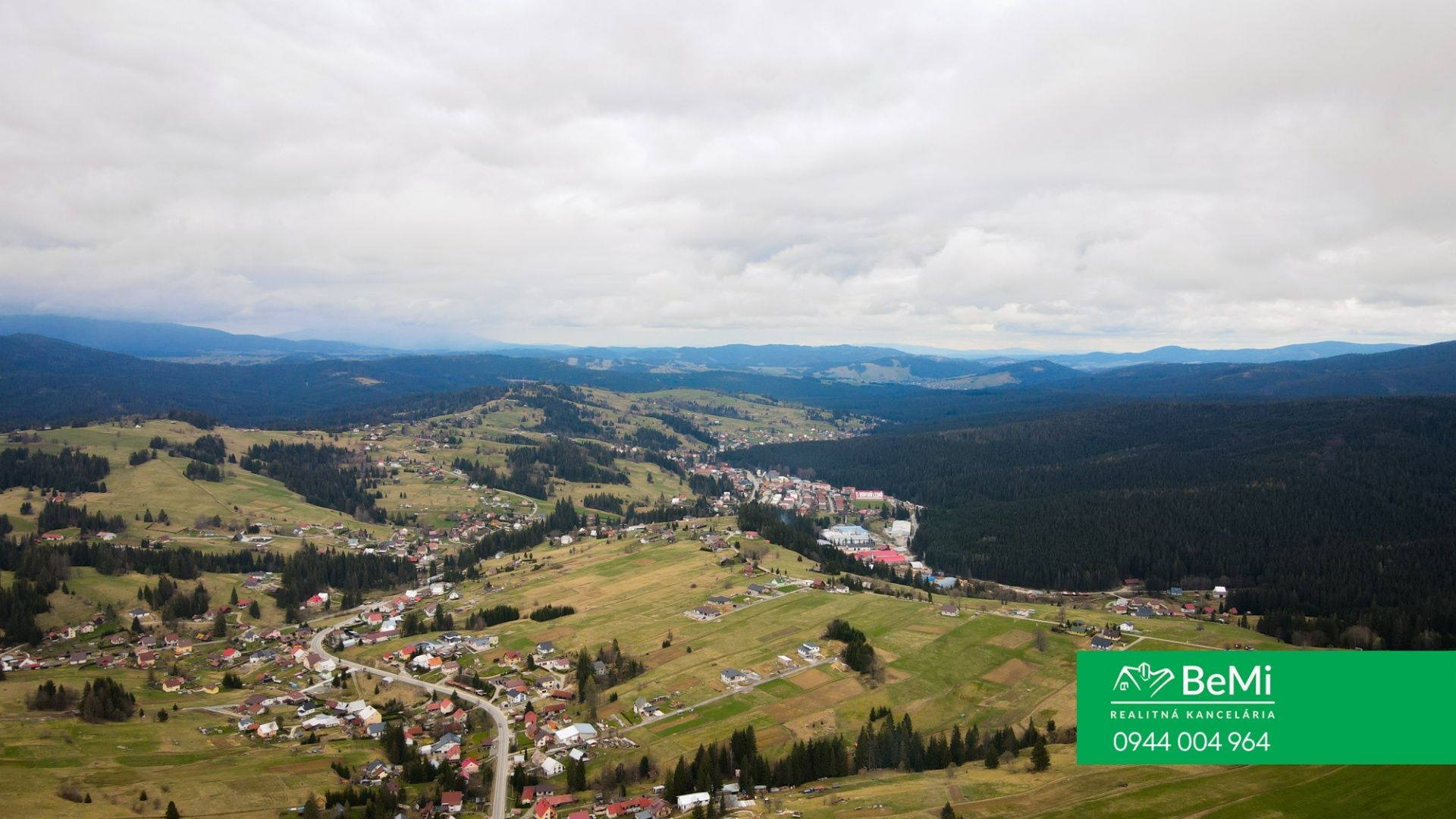 Rekreačný pozemok na predaj Oravská Lesná 1067m2