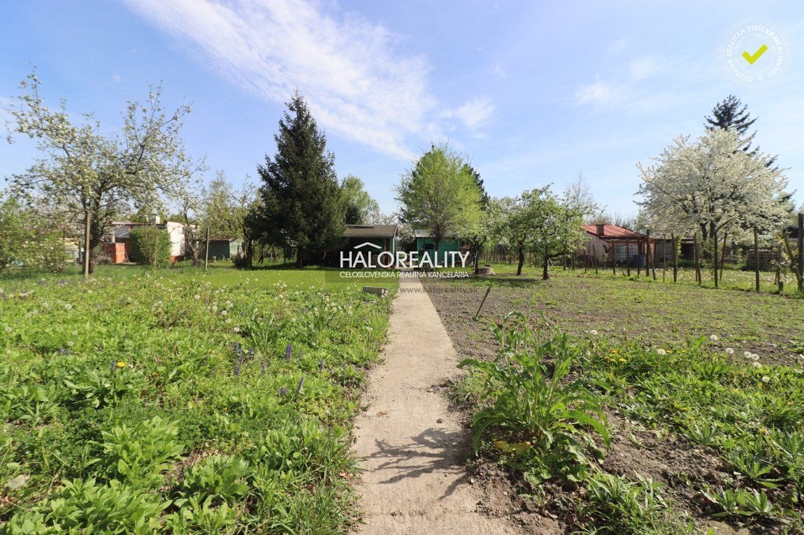 HALO reality - Predaj, záhradný pozemok   892 m2 Svätý Jur