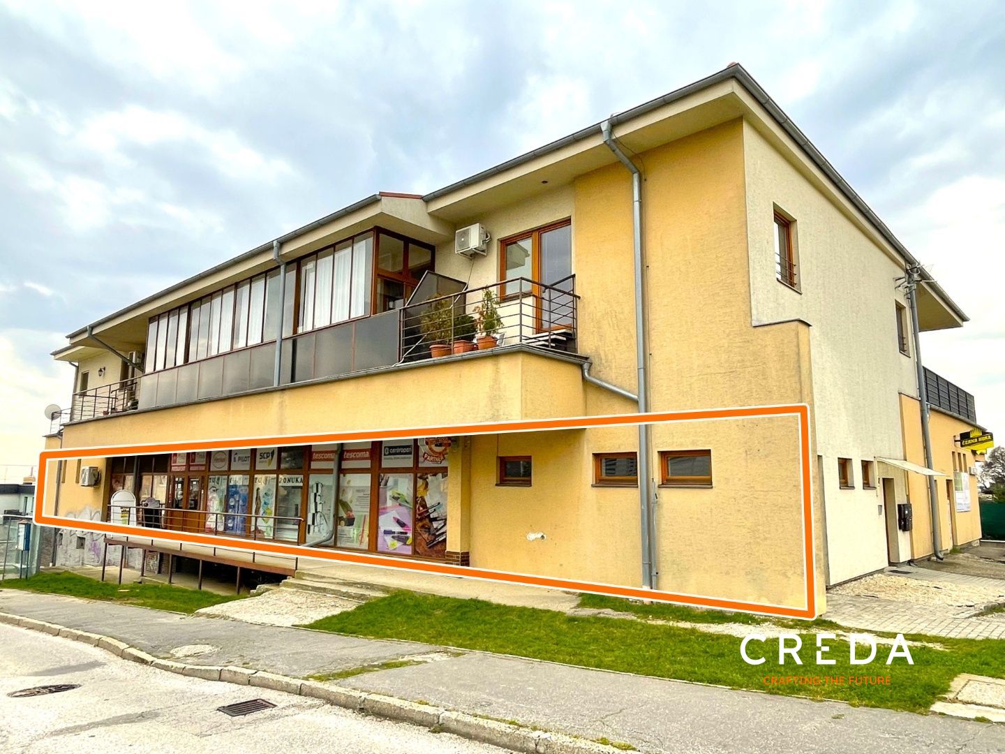 CREDA | prenájom 550 m2 komerčné/prevádzkové priestory, Nitra - Zobor