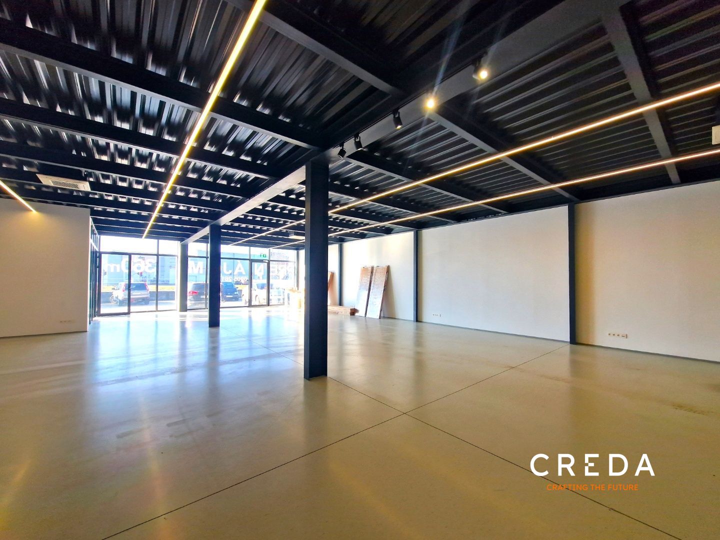CREDA | prenájom komerčného objektu 720 m2, Nitra