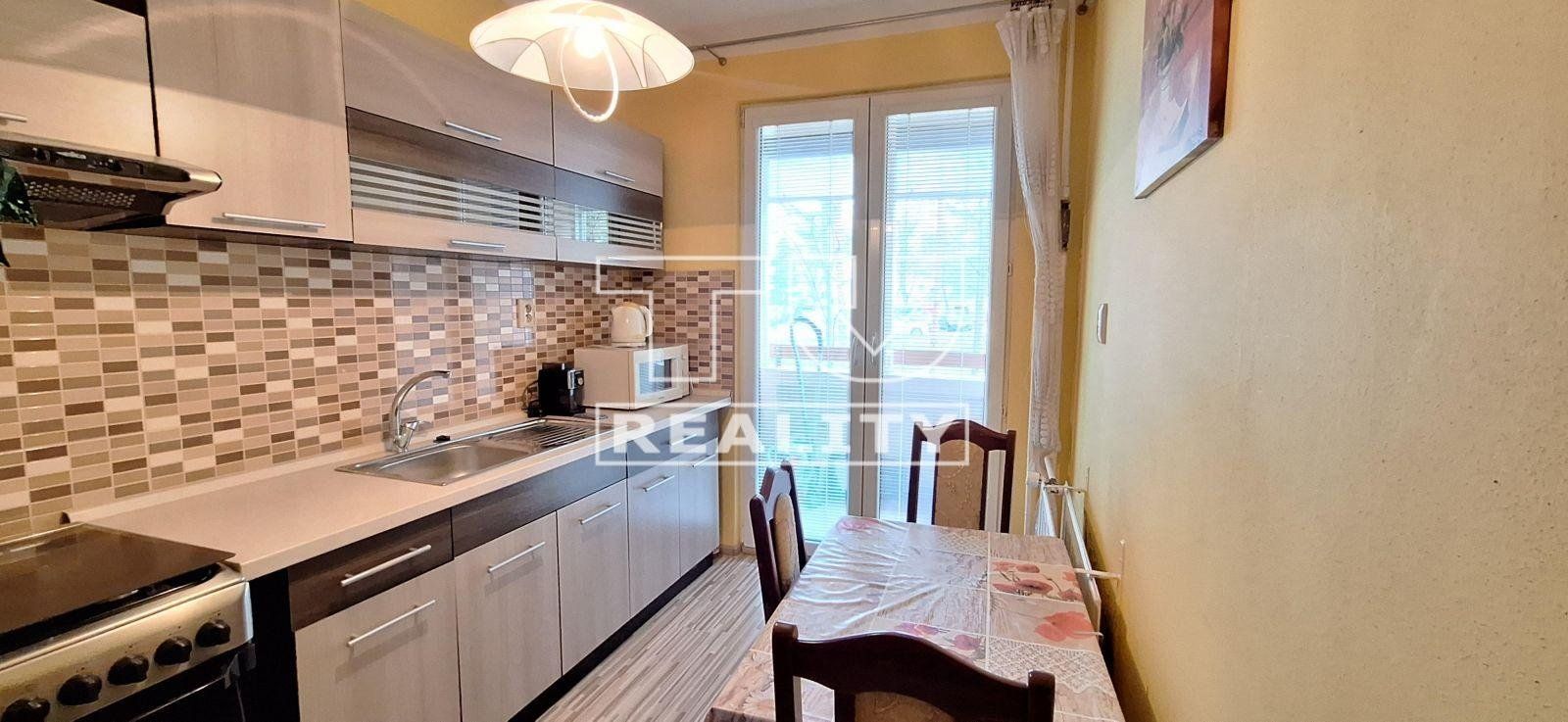 TUreality ponúka na predaj 2 izbový byt v meste Kremnica, 50 m2