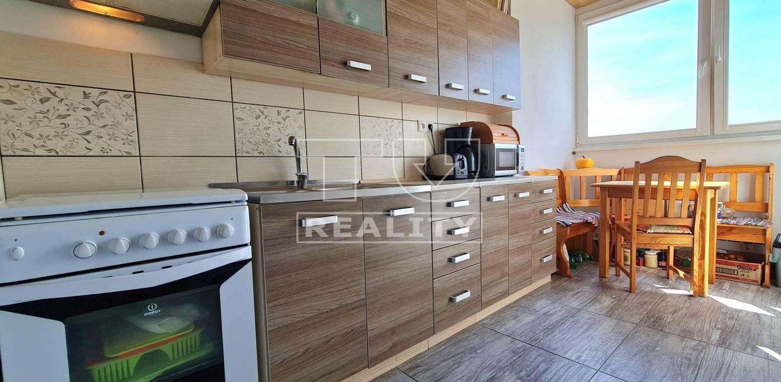 TUreality ponúka na predaj 2 izbový byt 50m2 v meste Banská Štiavnica