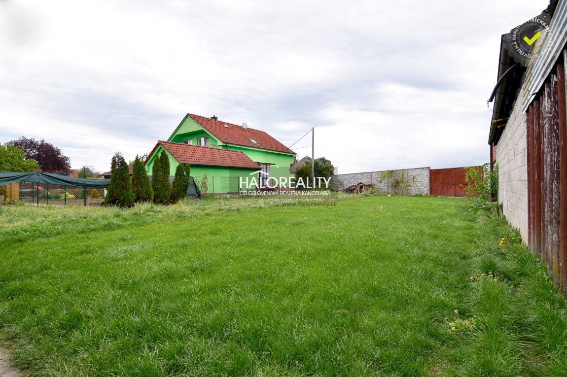 HALO reality - Predaj, pozemok pre rodinný dom   373 m2 Senec