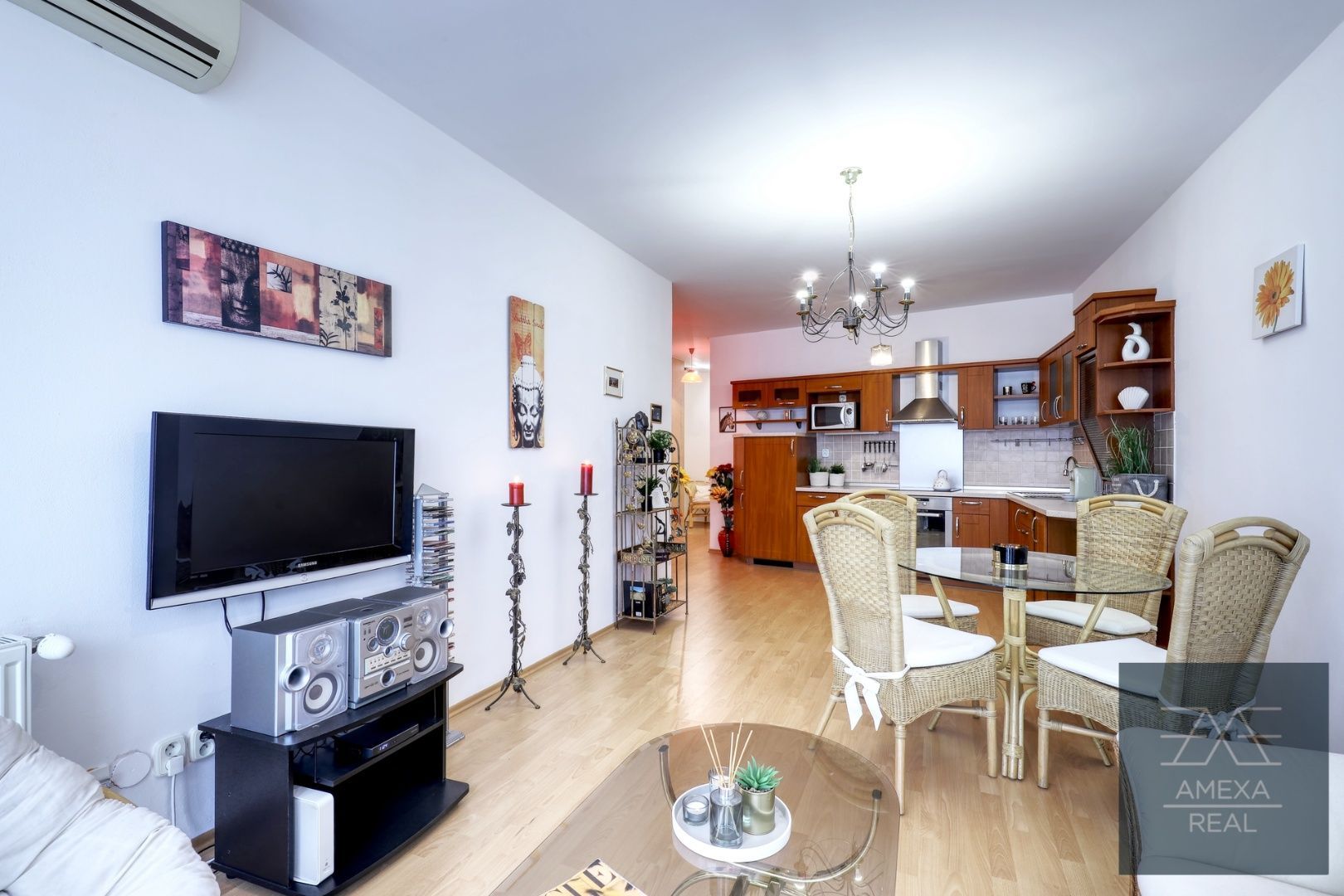 AMEXA REAL ponúka na prenájom 2 izbový byt v Bratislave - Staré Mesto