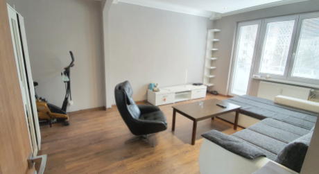 Ponúkame 1,5 izbový kompletne zrekonštruovaný byt na Čsl. Parašutistov v Bratislave