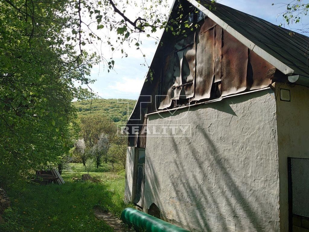 Starý dom vhodný na rekonštrukciu alebo zbúranie v obci Moravské Lieskové, časť Brestové