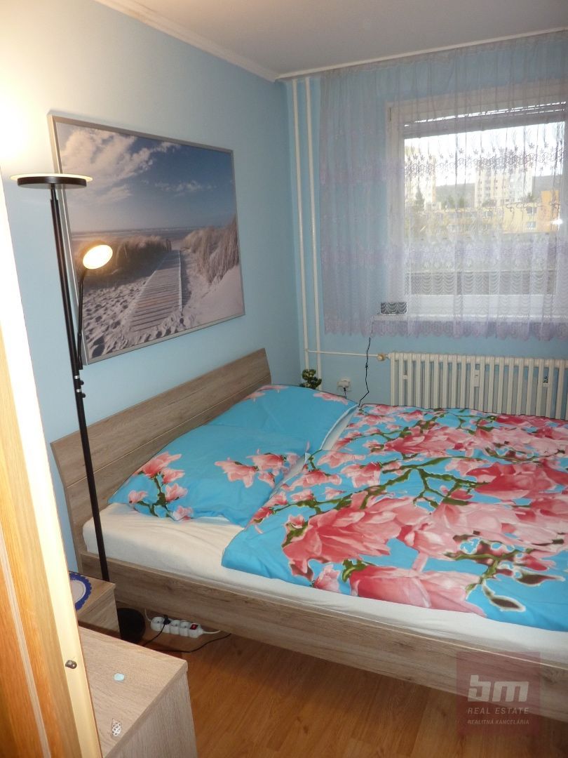 Prenájom - pekný 2-izbový byt v Dúbravke