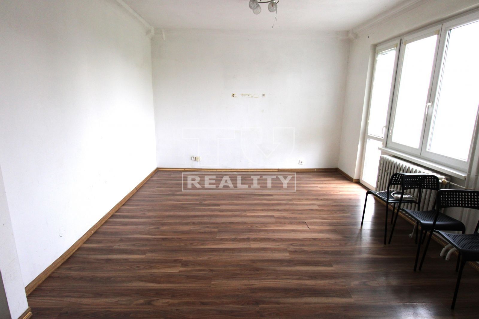 TUreality ponúka na predaj 1i byt - Bratislava-Ružinov - 42 m²