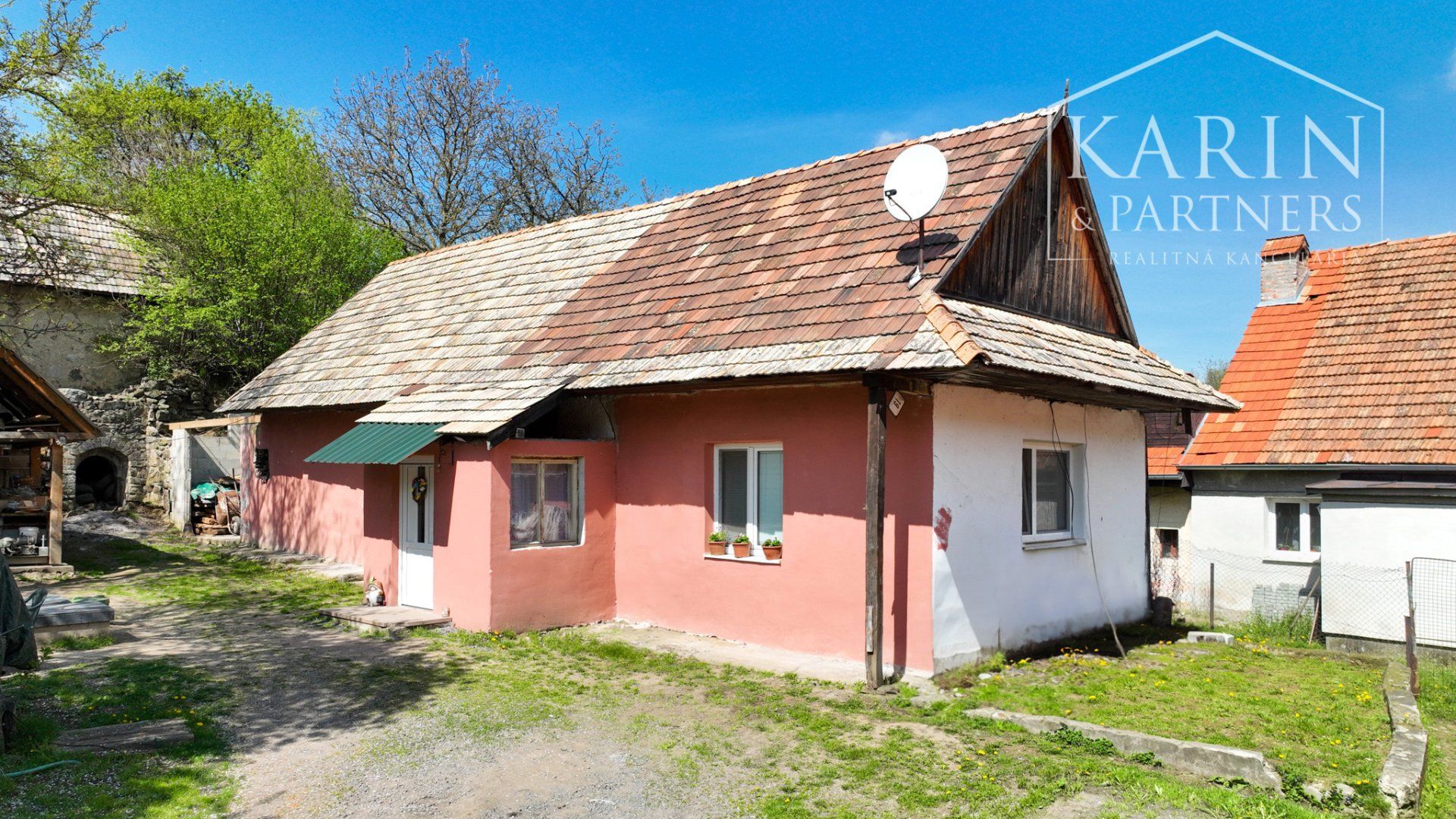Rodinný dom- chalupa v obci Prenčov, okres Banská Štiavnica