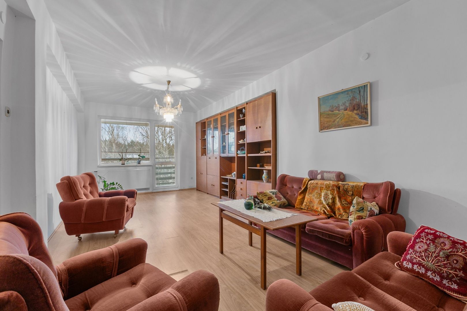Znížená cena - 10.000 Eur !Veľkorysý 4 izbový byt (120m2)  s vlastnou  garážou, Brezová ulica Dunajská Lužná