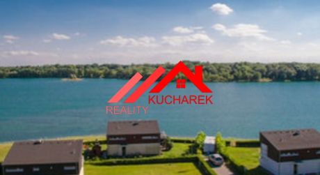 Kucharek real:  pozemok pri jazere VOJKA v obci Vojka nad Dunajom