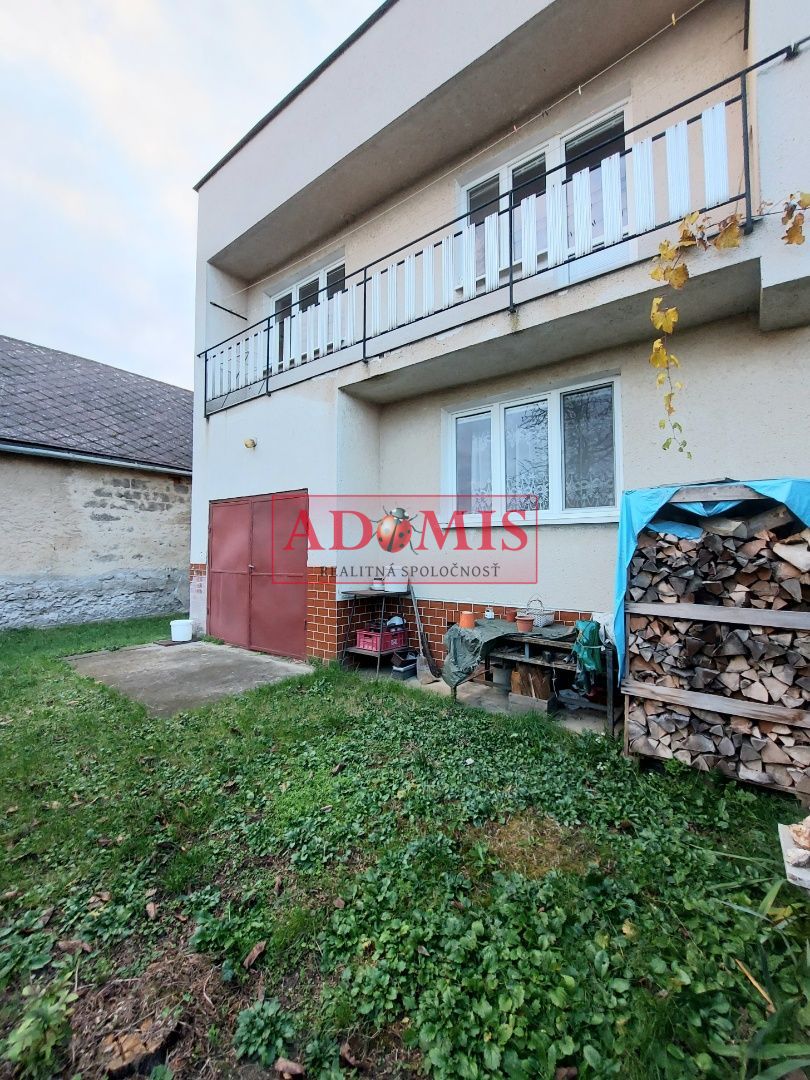 ADOMIS - predáme 4izbový dom, garáž 2x,3x pivnica, záhrada, 844m2,Košice  Krásna