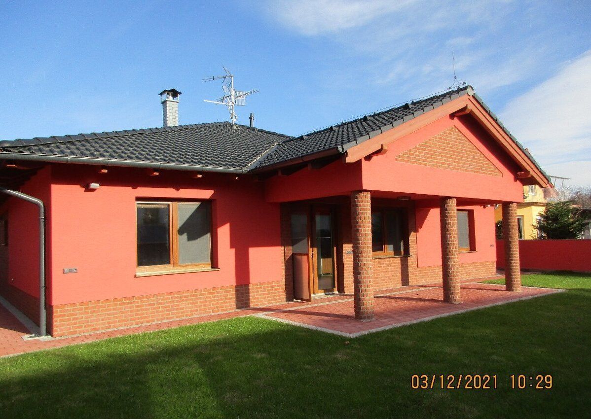 Rodinný dom-Prenájom-Stupava-2500.00 €
