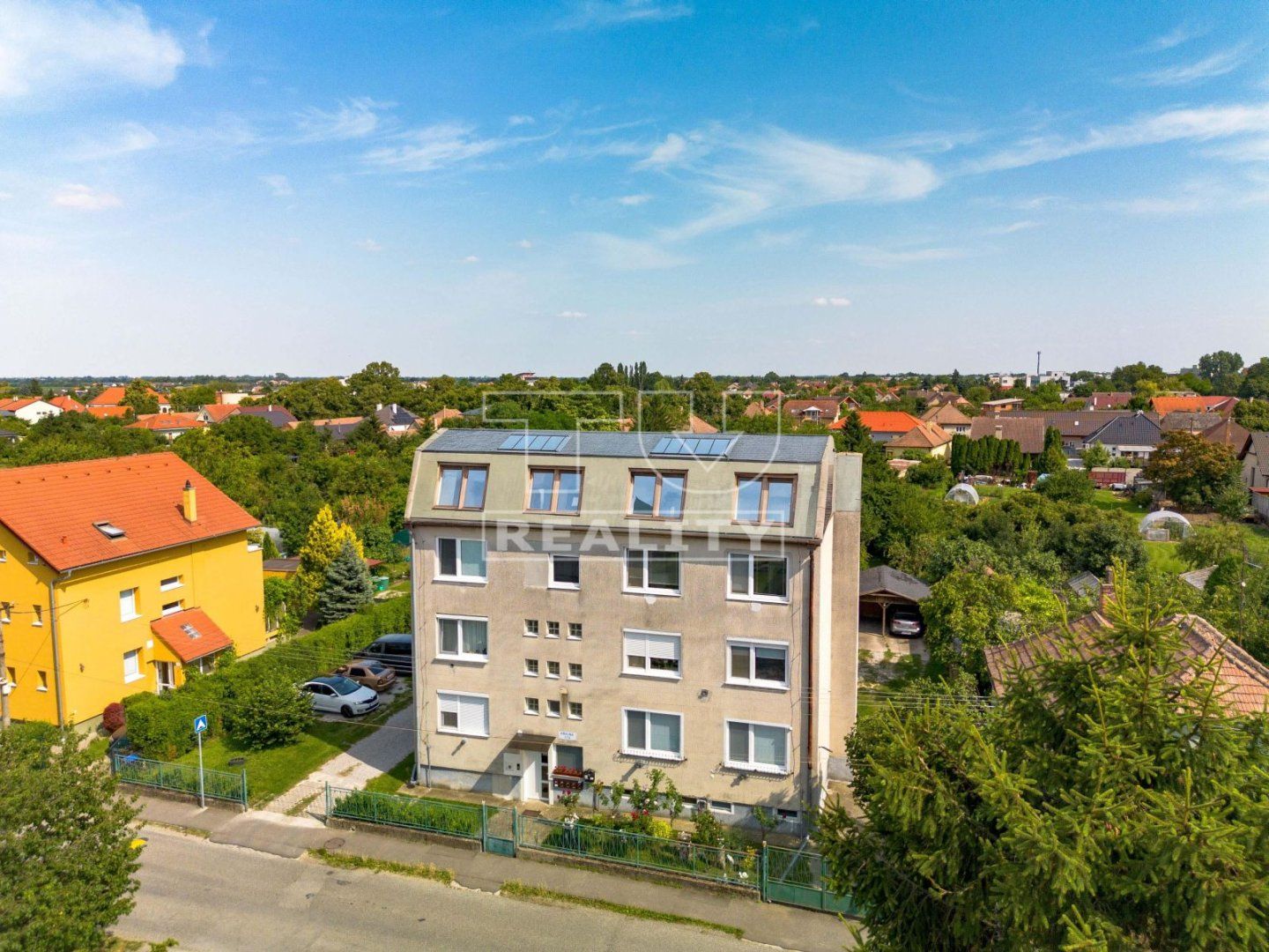 TU reality ponúka na predaj investičnú príležitosť - strecha na nadstavbu - 133 m², na pozemku 280 m².