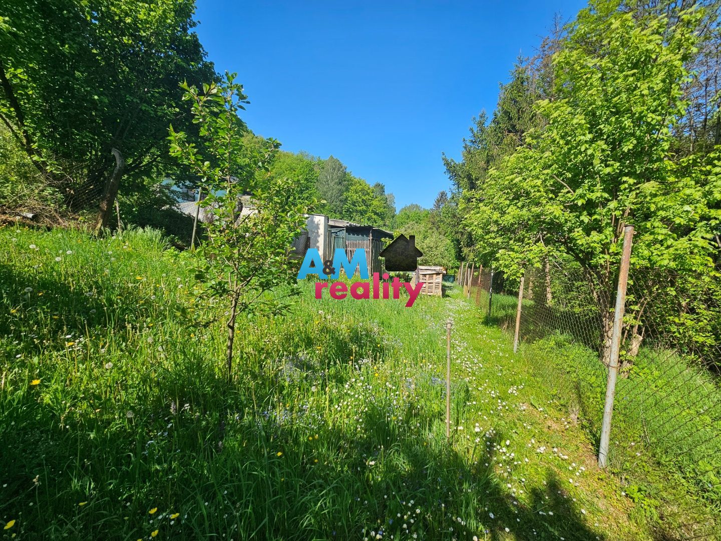 Záhrada Trenčianske Teplice 372 m2