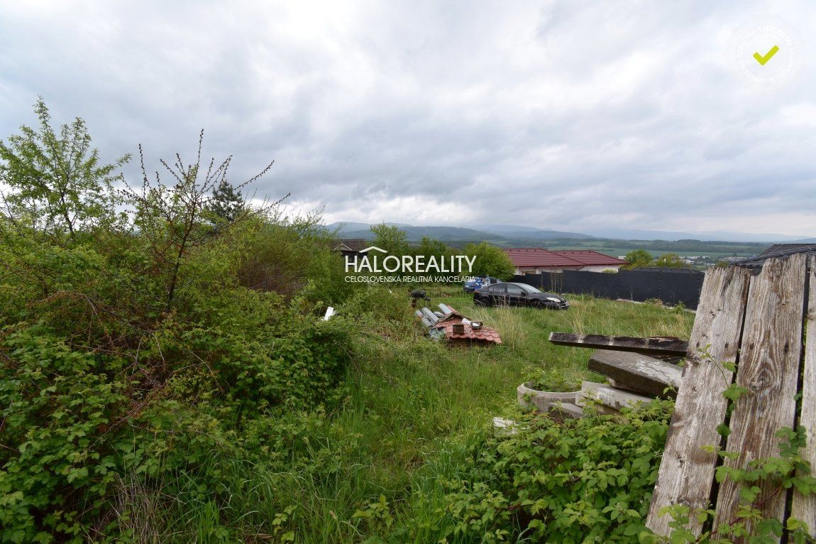 HALO reality - Predaj, pozemok pre rodinný dom   802 m2 Prievidza, Sídlisko Kopanice