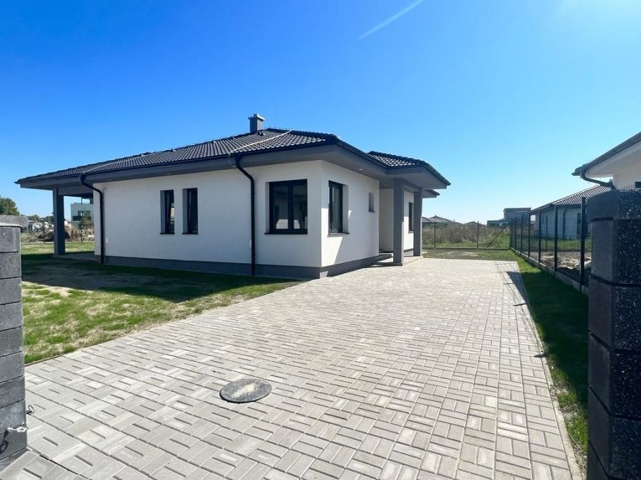Rodinný dom-Predaj-Kvetoslavov-309900.00 €