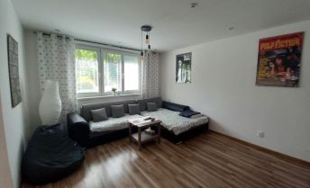 Predaj vkusný, krásny 2-izbový byt + loggia v nádhernom, tichom prostredí Piešťan