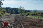 Realitná kancelária SA REALITY ponúka na predaj pozemok v rekreačnej lokalite obce Malé Krškany, okres Levice