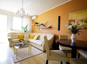 3i byt, 78 m2 – BA – Vrakuňa: KLIMATIZÁCIA, 2x PIVNICA, veľa zelene a všetko blízko.