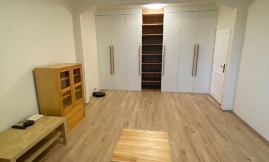 Klimatizovaný 1,5 izbový byt s loggiou po kompletnej rekonštrukcii v Ružinove