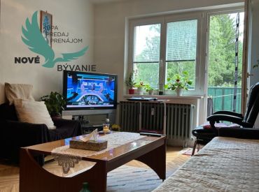 NOVÁ CENA !!! Pekný 2 izbový byt v Podbrezovej na Šupkovej ulici