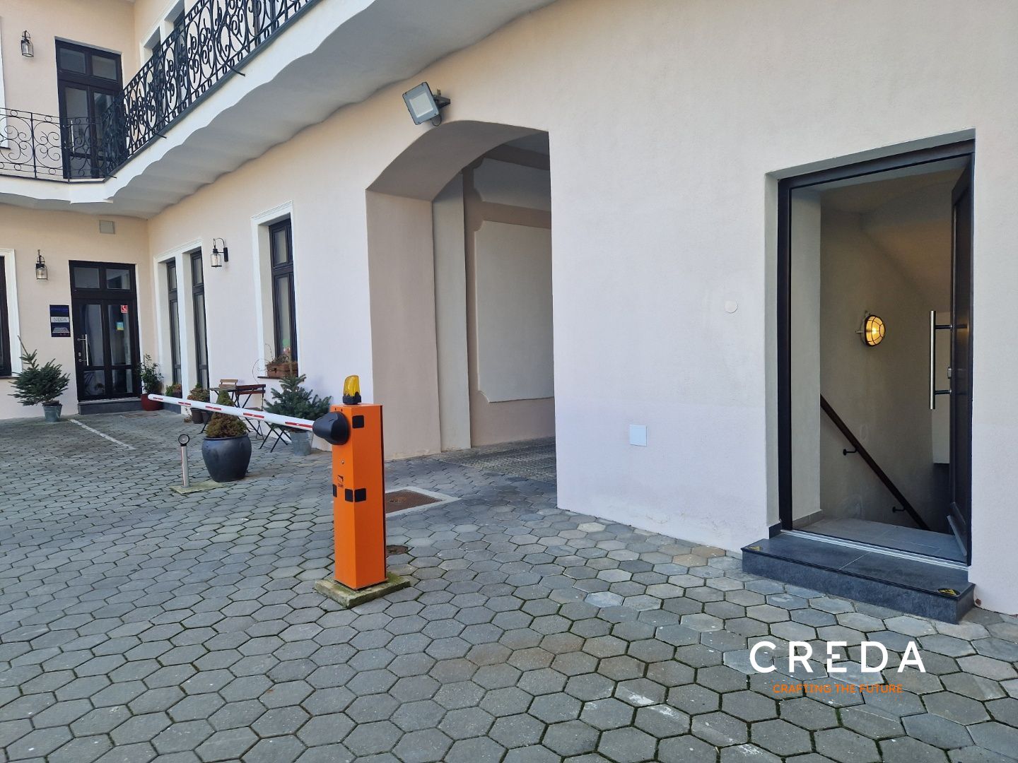CREDA | prenájom pivničné priestory 140 m2, Nitra - centrum, Farská