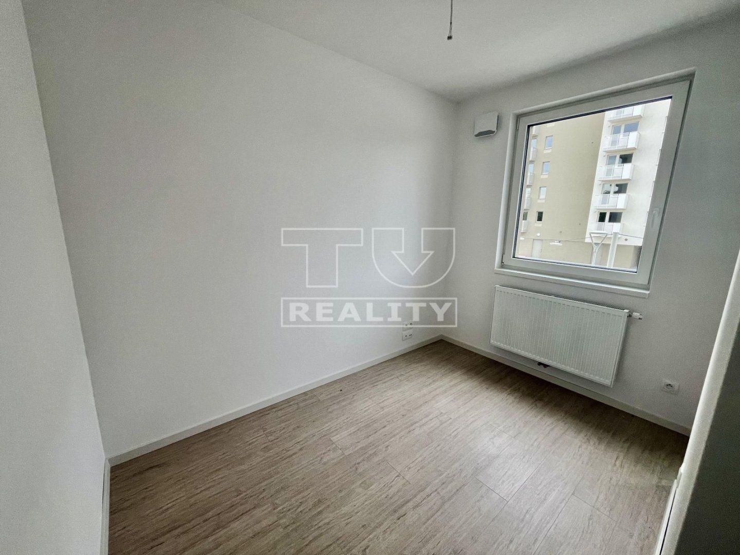 Na predaj 2-izbový byt s balkónom v novostavbe Ovocné sady, Bratislava, 57 m2